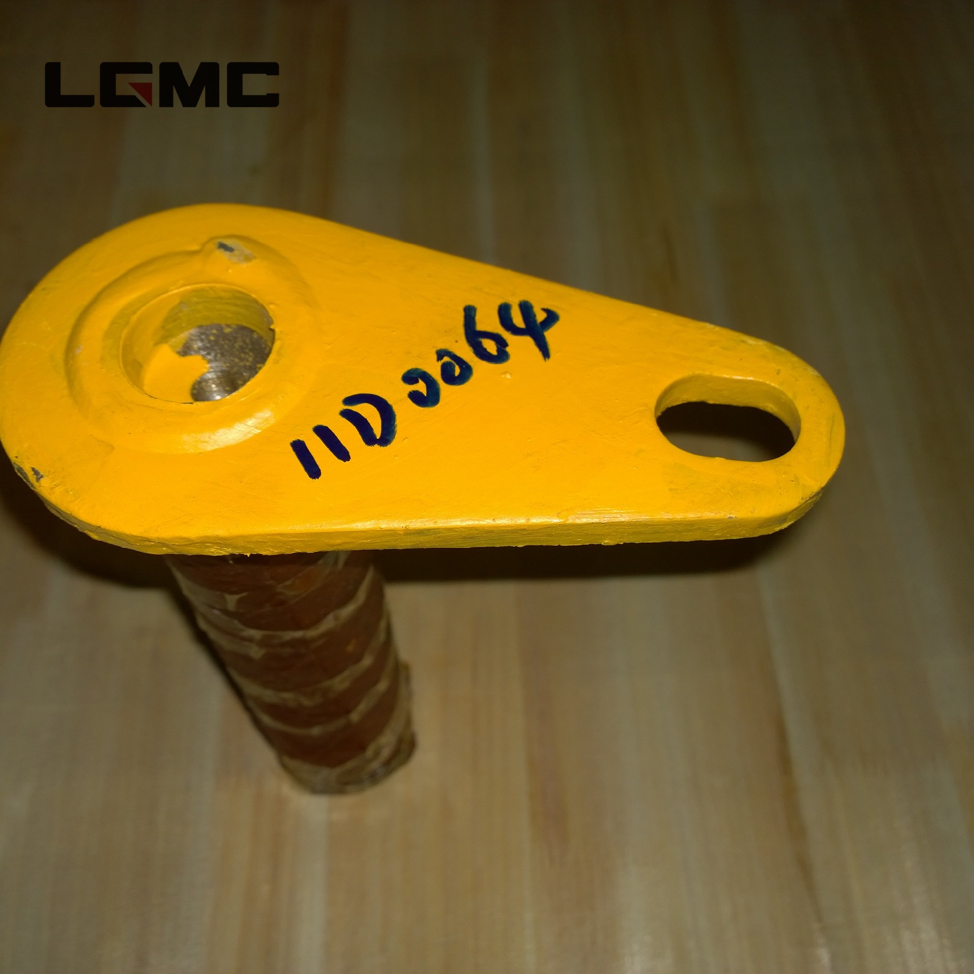 11D0064	ZL30.11.4	pin