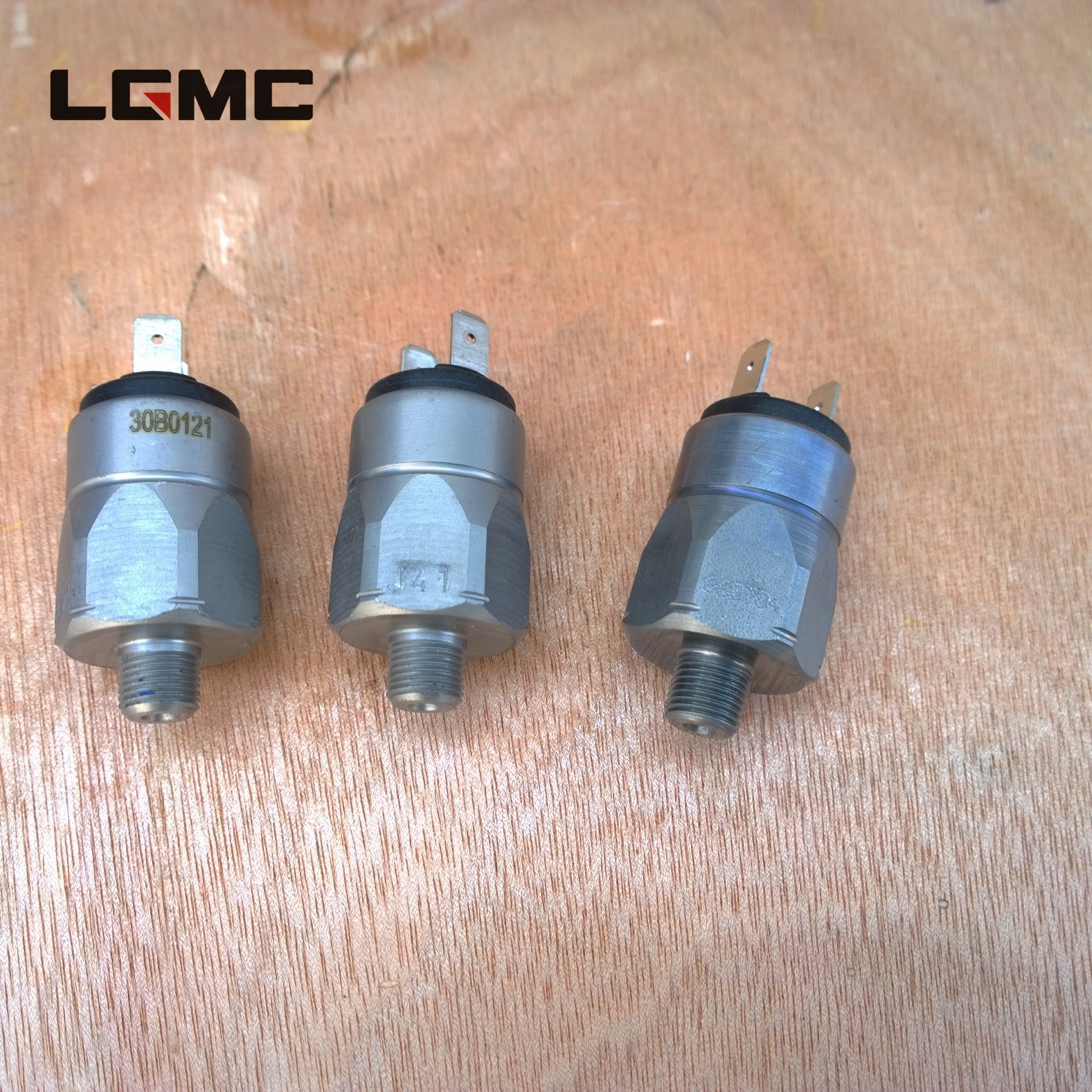 30B0121	30B0121	pressure switch; fittings