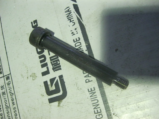 05B0125		Bolt VZ50105183