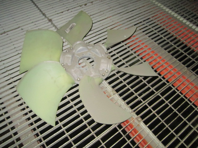 40C0538		fan