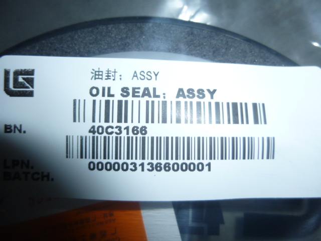 40C3166	G3968563	Oil seal; ASSY