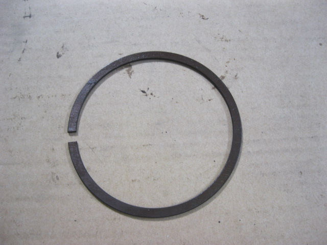 SP100045	ZF.0630503011	snap ring