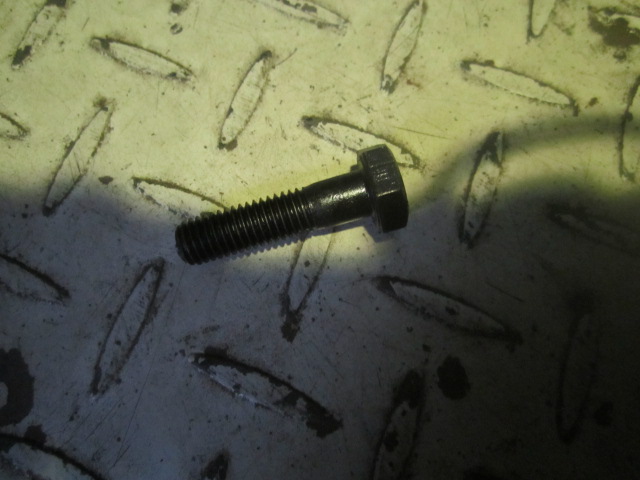 SP100098	ZF.0636010159	bolt