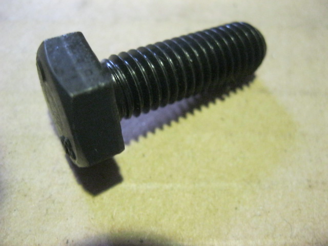 SP100102	ZF.0636015127	bolt