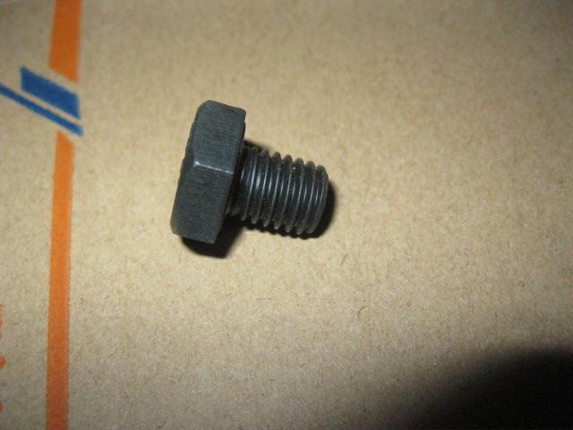 SP100104	ZF.0636015169	bolt