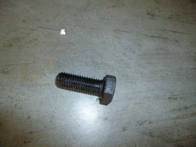 SP100105	ZF.0636016083	bolt