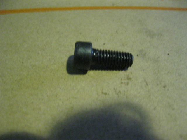 SP100113	ZF.0636101478	inner bolt