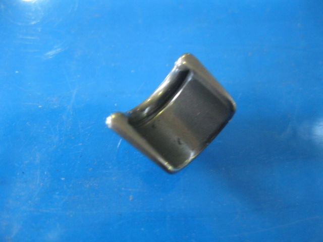 SP100553	4105BG.R010005	valve lock clip