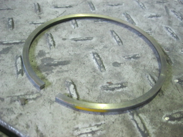 SP100700	C3802429	piston ring