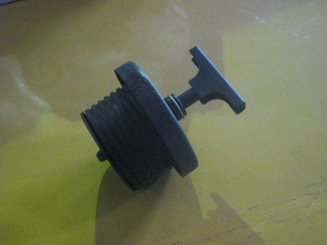 SP100701	6CT.3900056	oil cap