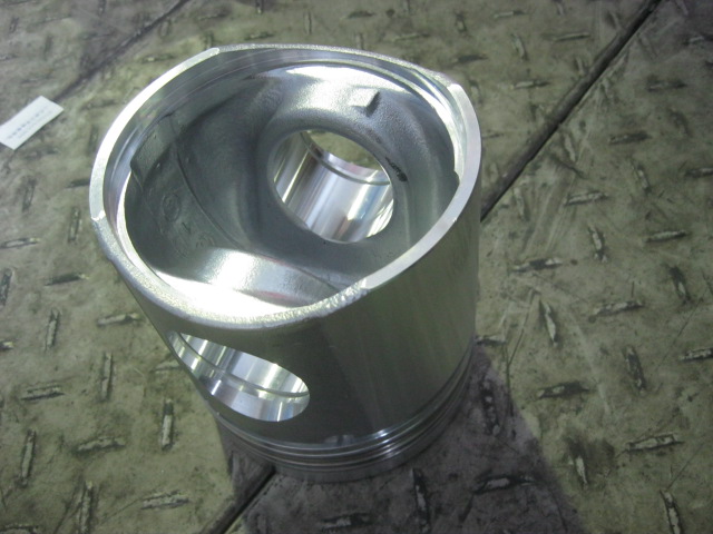 SP100750	6CT.C3929161	piston