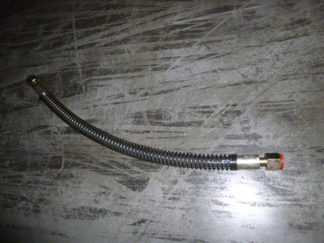 06C0072X0	ZL40B.9.3	Cylinder oil hose