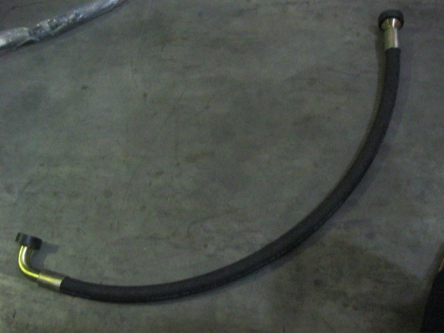 06C0288X0TS	ZL30.10.17	Large cavity hose through rotary bucket cylinder φ19