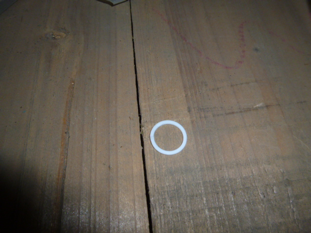 07B0137	0859-172	Retaining ring; JIS B2401 T2 P19; PTFE resin