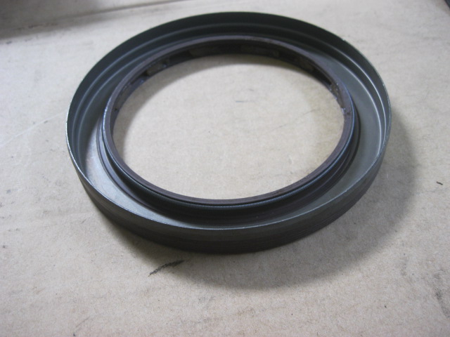 SP100245	ZF.0750111116	shaft end seal