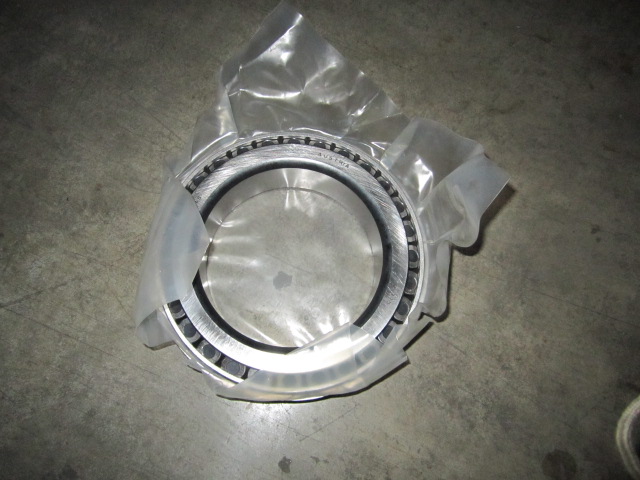 SP100262	ZF.0750117200	roller bearing