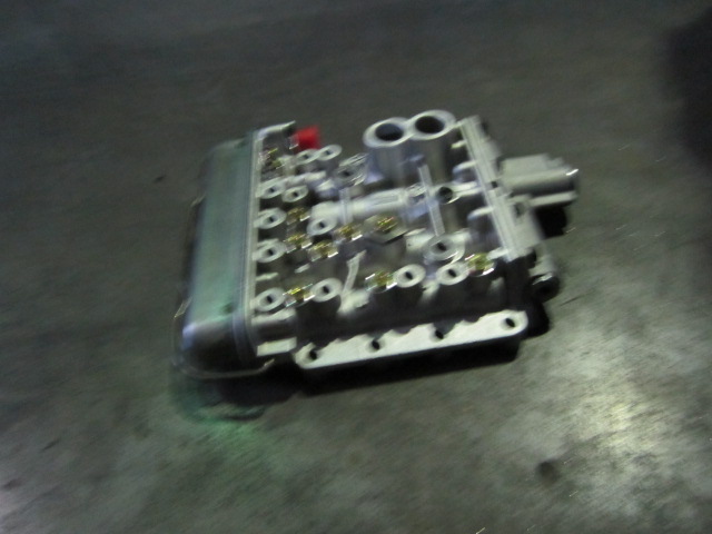 SP100411	ZF.4644159347	shift control valve