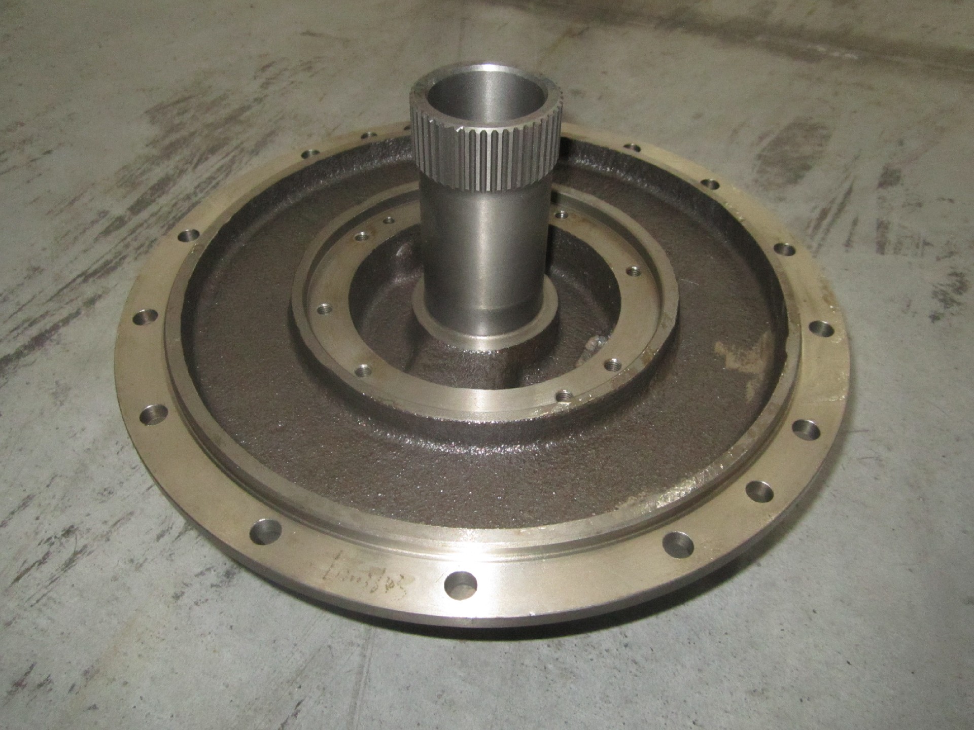 SP100431	ZF.4644302250	oil supply flange