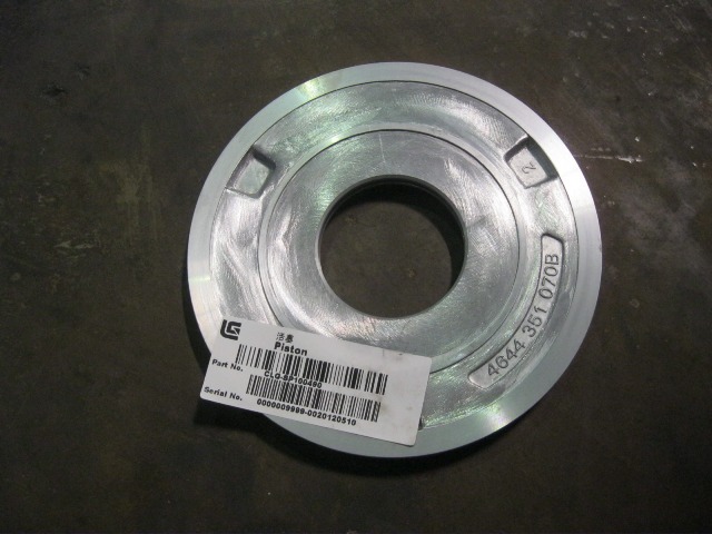 SP100490	ZF.4644351070	piston