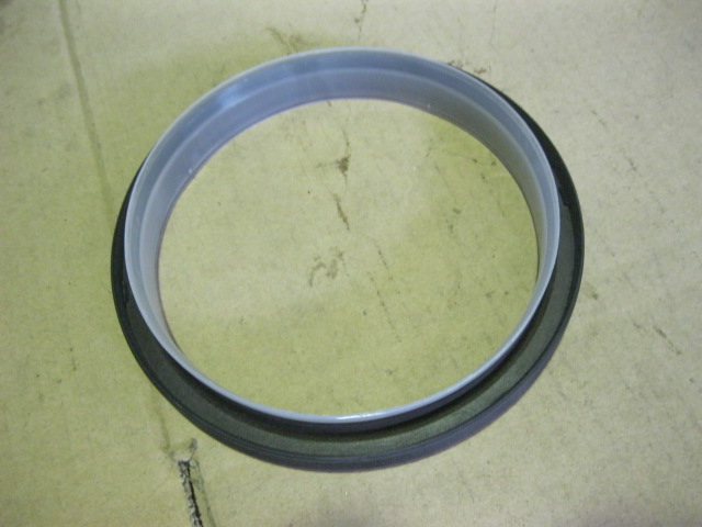 SP101287	D02A-118-02B+B	Crankshaft rear end oil seal