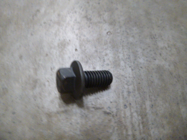 SP101317	D02B-300-01+A	bolt