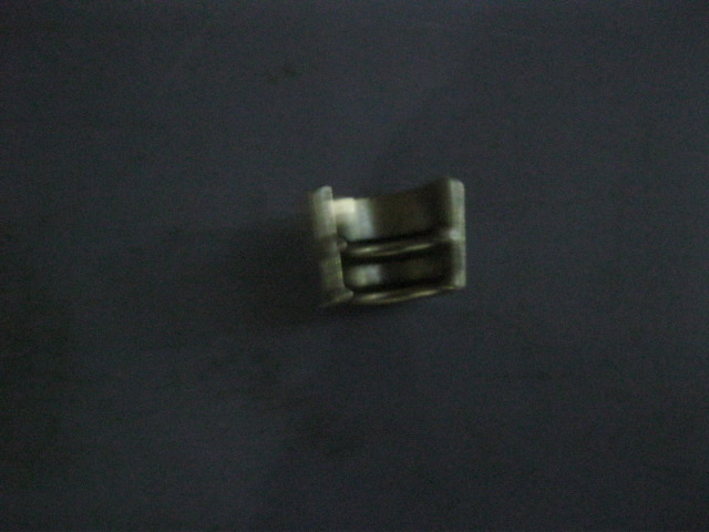 SP101598	C04AL-2A4429+D	valve lock clip