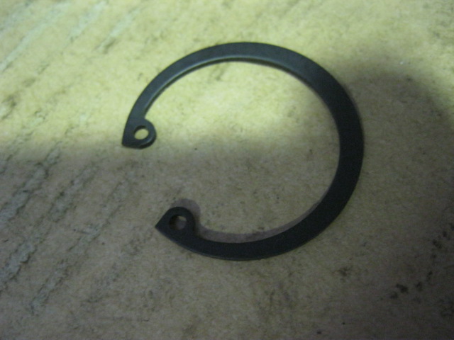 07B0016	30GB893.1-86	Retaining ring for holes GB893.1-86; 30