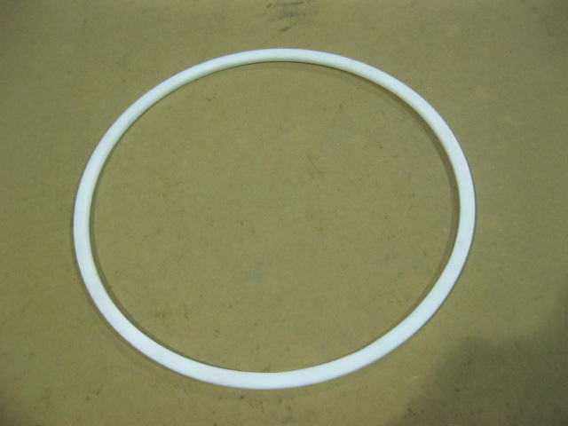 07B0018	ZL50C.10.1-5	retaining ring; teflon	Loader/Other	Seals	0.02