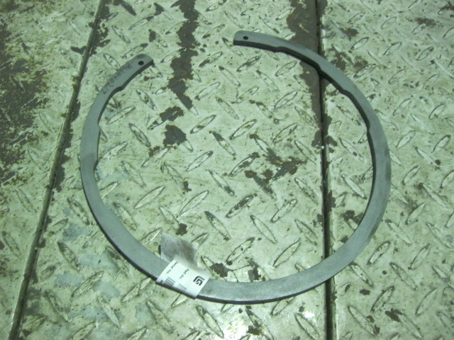 07B0112		retaining ring