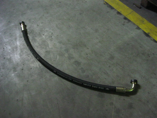 07C0007X0	ZL50C.10.5	Connecting bucket cylinder small cavity hose φ25