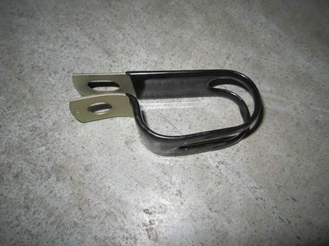 09C0126	09C0126	Double pipe clamp; AGGL