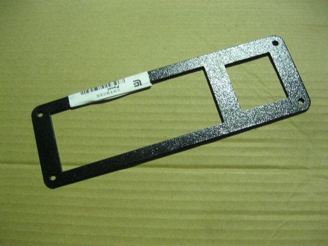 10A2075		Left armrest box rear panel