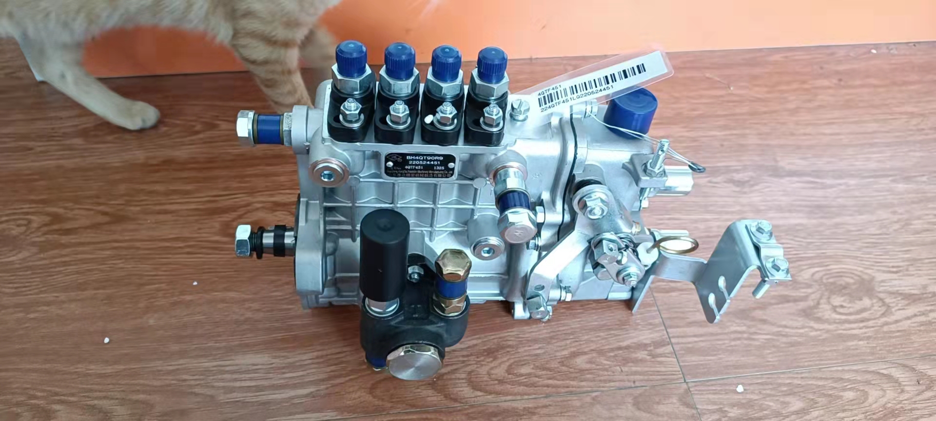 490B-21000 	4QTF451	 Fuel injection pump