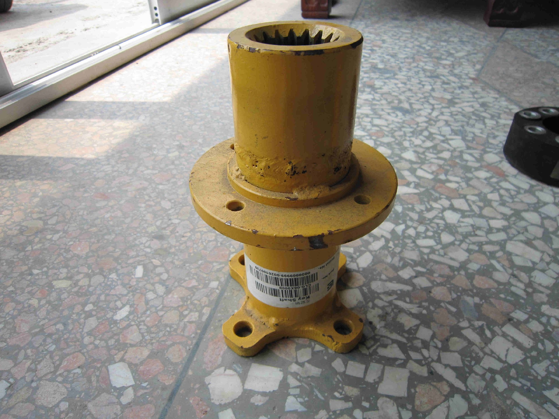 06X0008 		Spline shaft 	road roller/roller