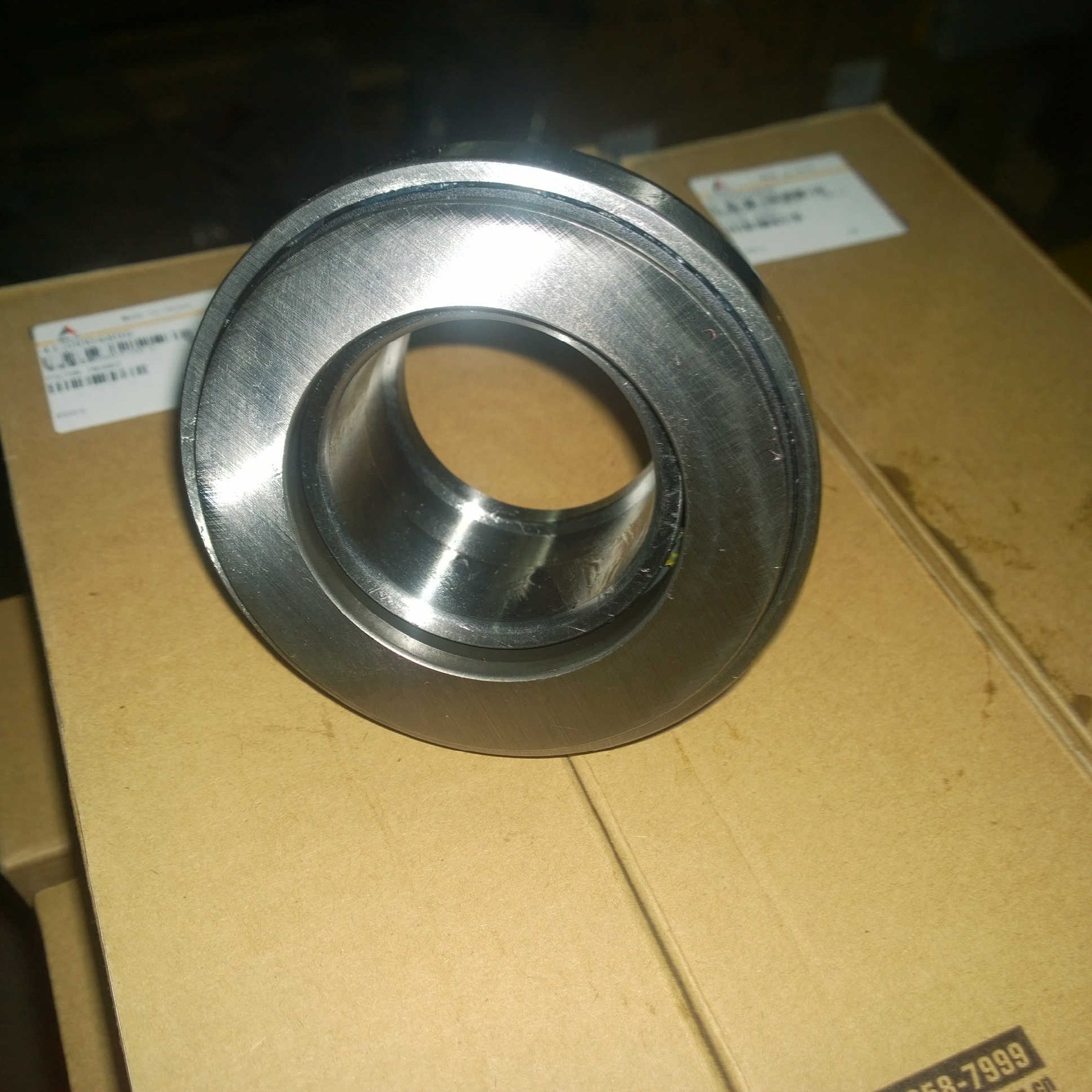 4110001121010		Release bearing and seat assembly