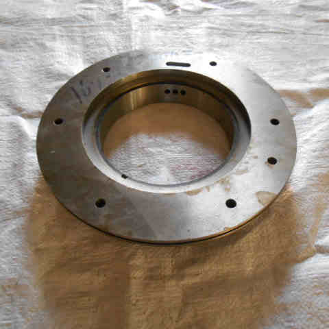 16Y-15-00038		 Bearing housing