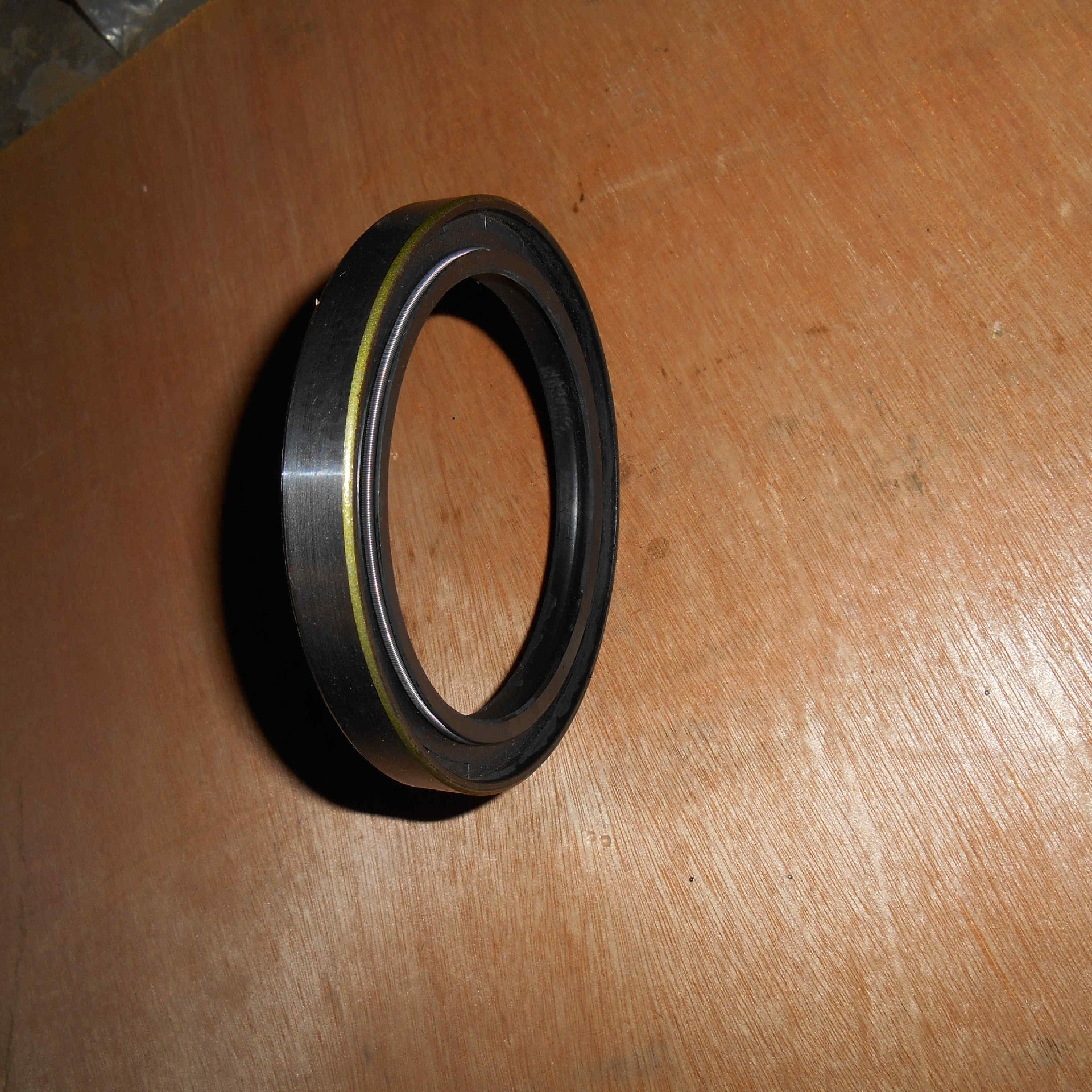 16Y-15-11000 		 Skeleton oil seal