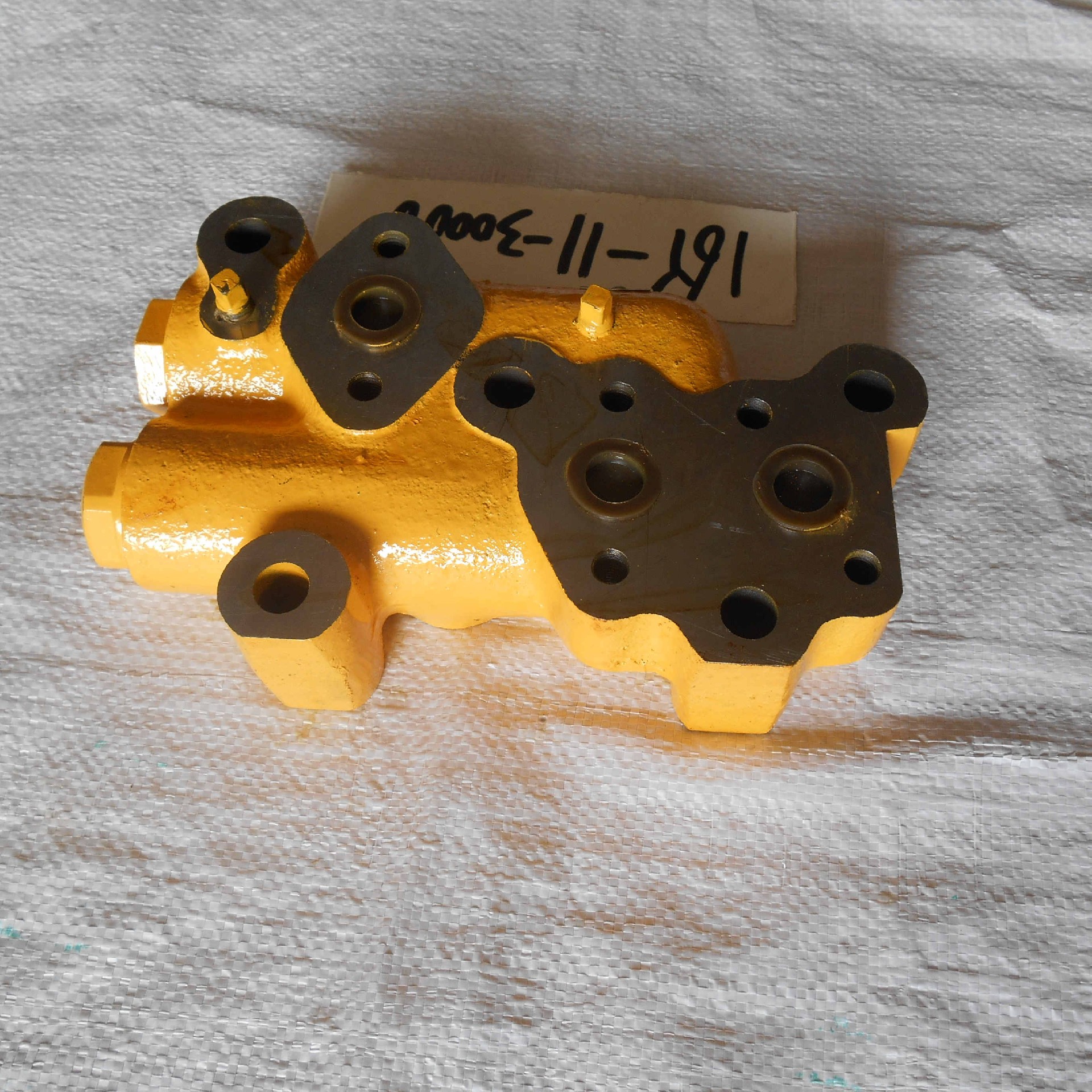 16Y-11-30000 (2)		Combination valve