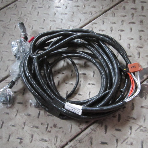 08C3398		Dome light harness; ASSY