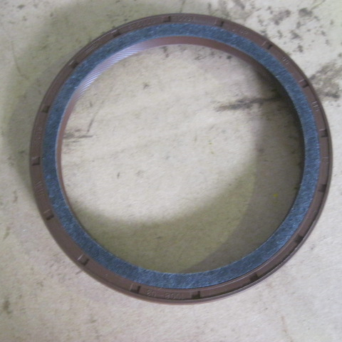 SP101954	WD.61500010046	front oil seal