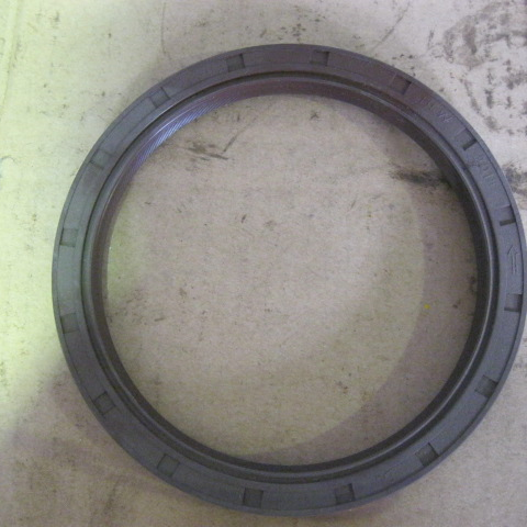 SP101955	WD.61500010047	rear oil seal