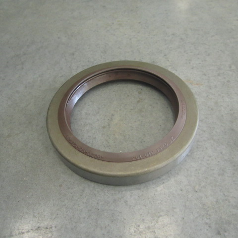 SP104557	ZF.0750111140	oil seal