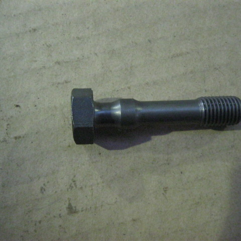 SP105397	12167047	bolt