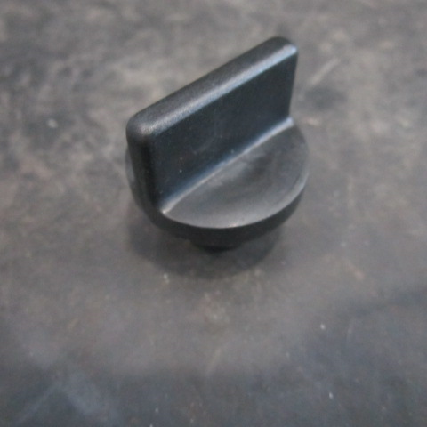 SP106140	G3415478	plug