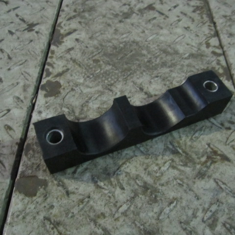 09C0831		Pipe clamp; ASSY