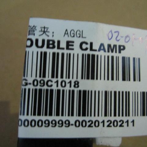 09C1018		Double pipe clamp; AGGL