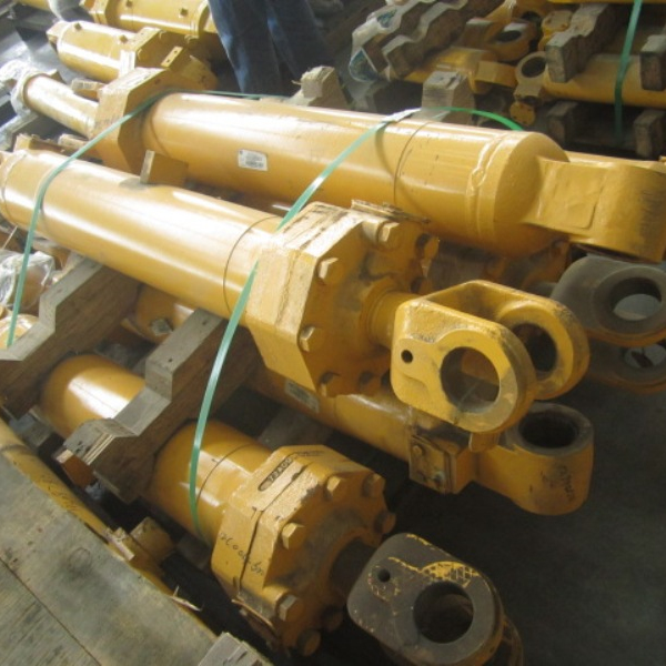 10C0046X0		Boom cylinder