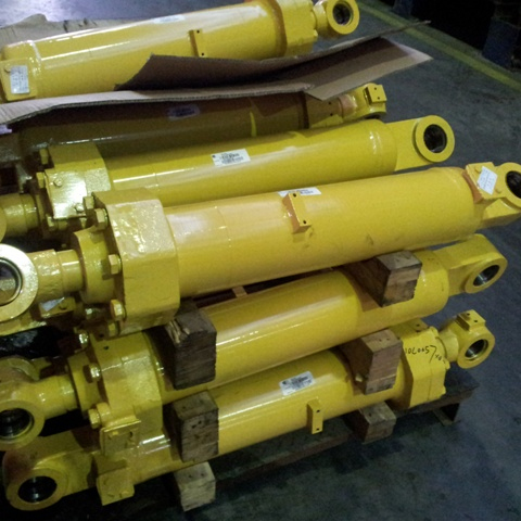 10C0057X0		bucket cylinder