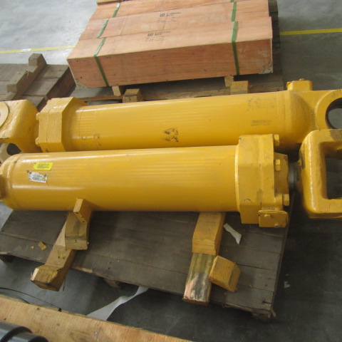 10C0062X0L		Boom cylinder; ASSY