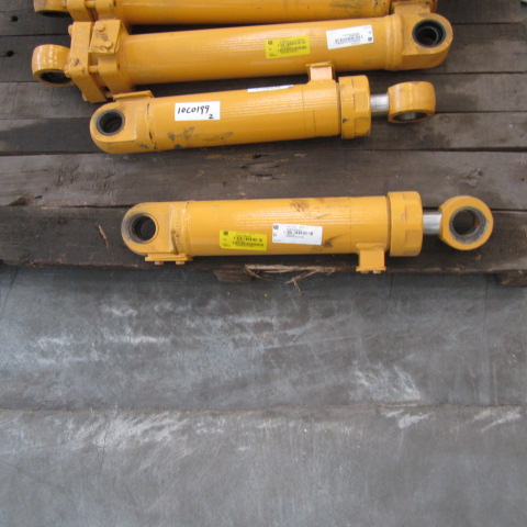 10C0199	10C0199	Loading and unloading fork cylinders; fittings